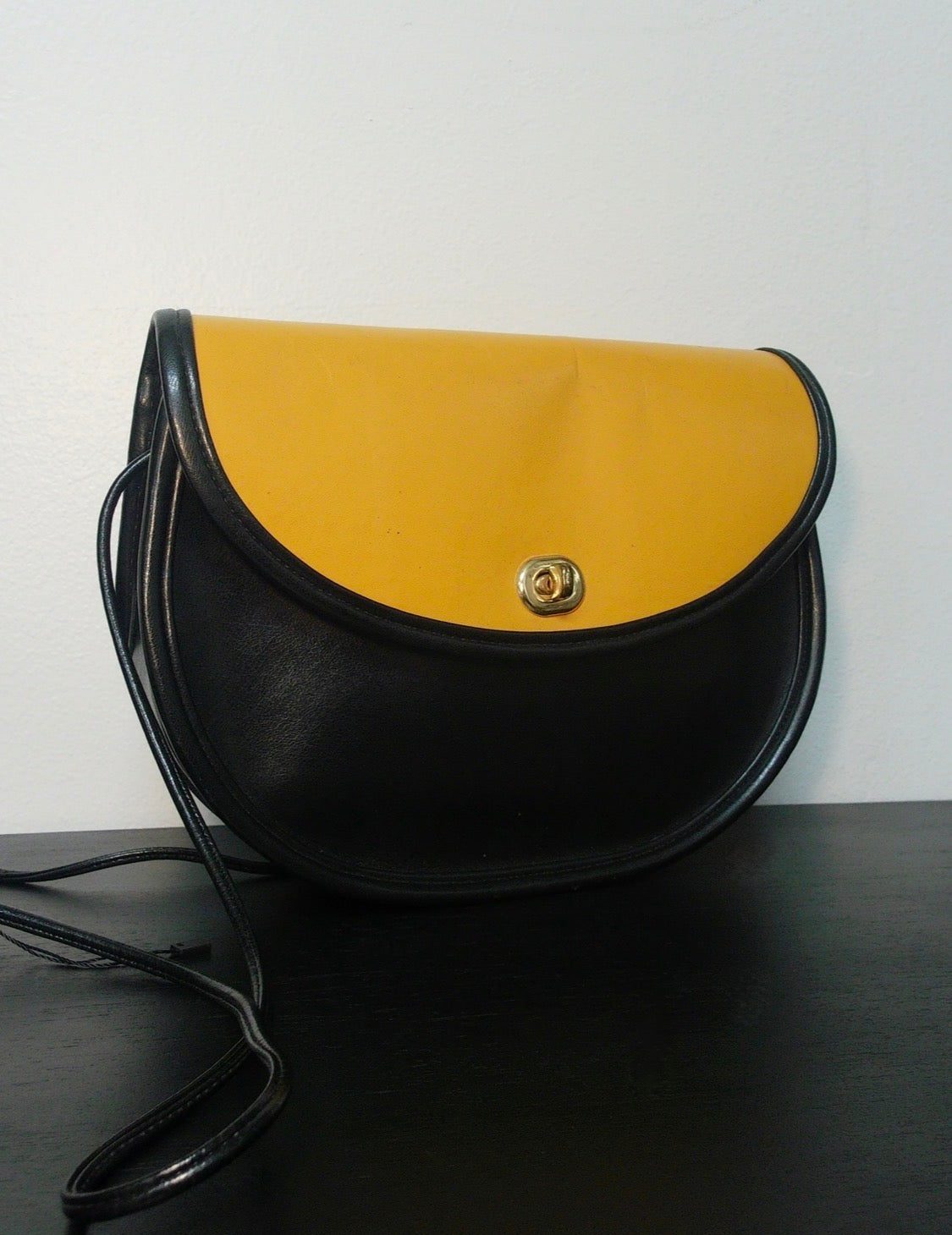 Pre Owned Two-Tone Leather Crossbody Bag | Black & Tan Turn Lock Purse | Minimal Shoulder Bag (Vintage)