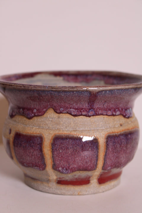 Magenta Waved Studio Cachepot