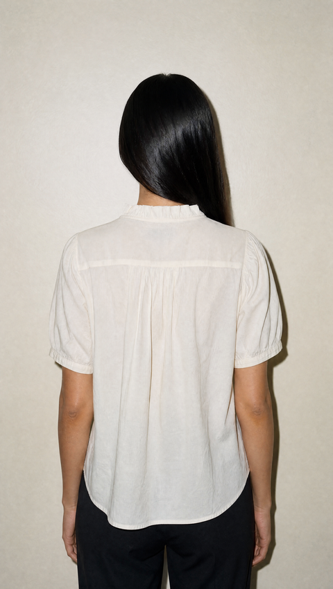 1520 Embroidered Lace Short Sleeve Button-Up Blouse