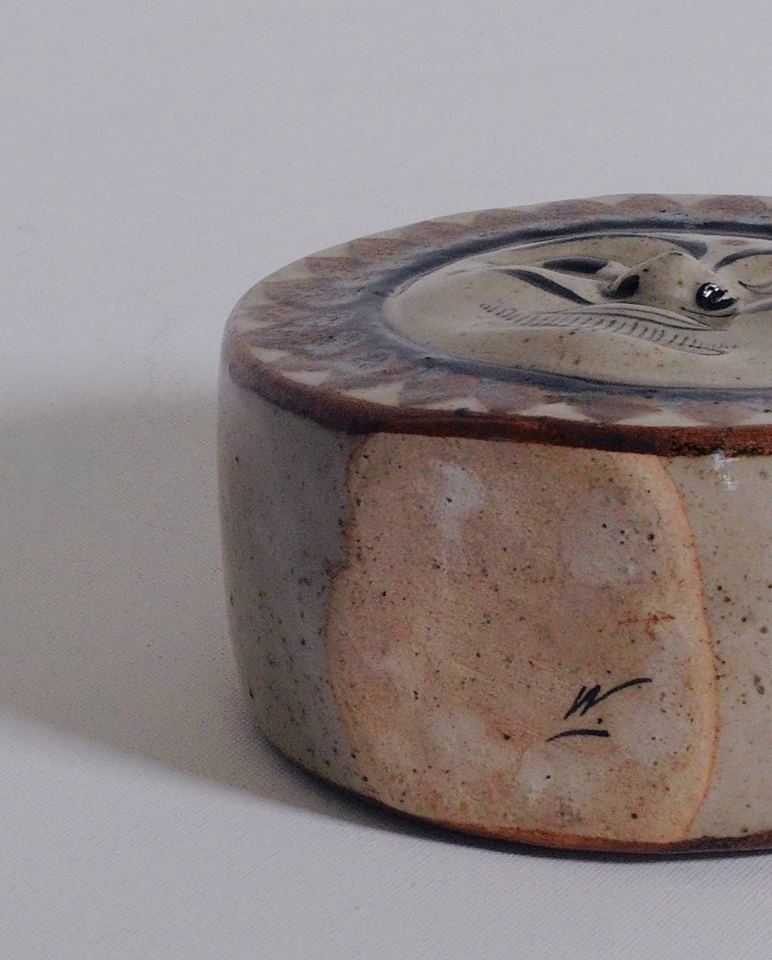 “Jorge Wilmot” Tonalá Vintage Pottery Vase – Sun & Moon Double-Sided Mexican Stoneware