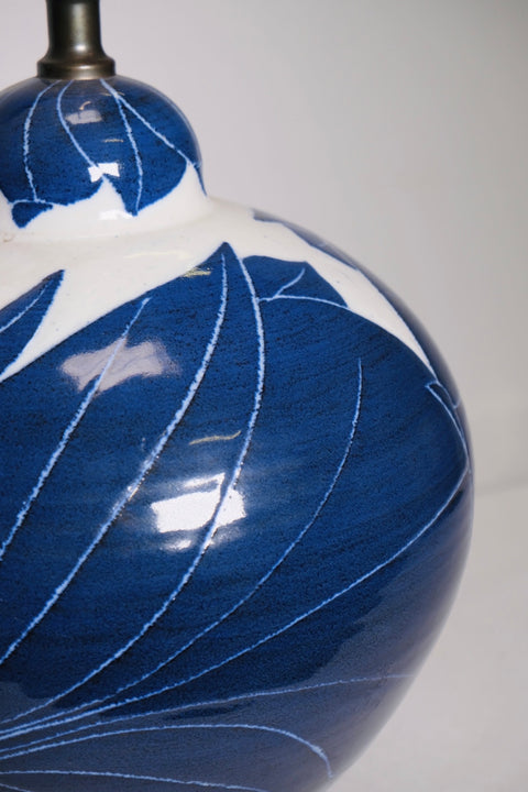 Vintage Blue/White Floral Lamp