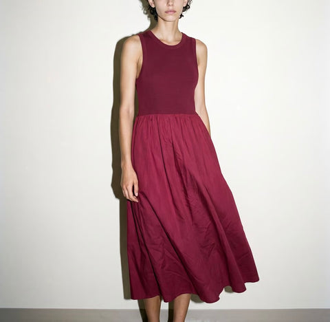 Vintage Burgundy Pleated Sleeveless Dress