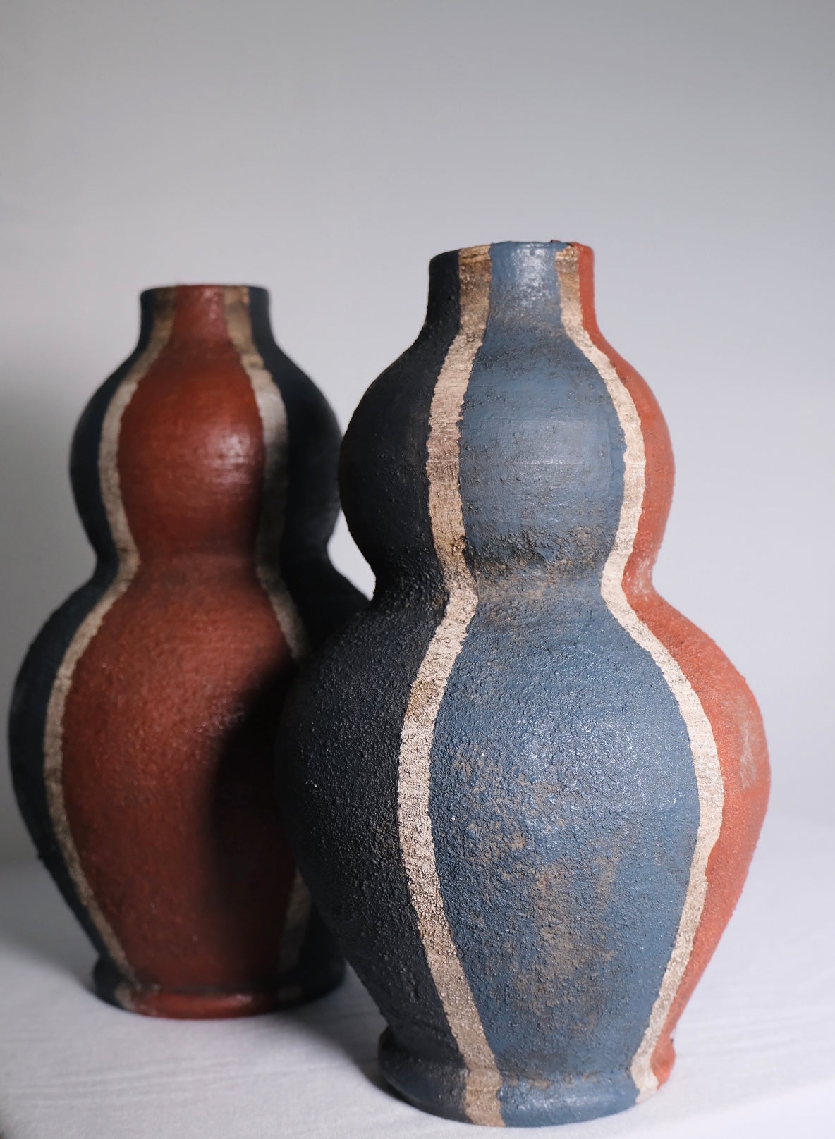 Curvy Mamas Vase (Pair)