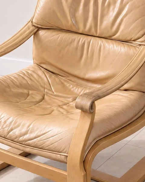 Bentwood Beige / Creme Leather Lounge Chair by Ake Fribytter for Nelo