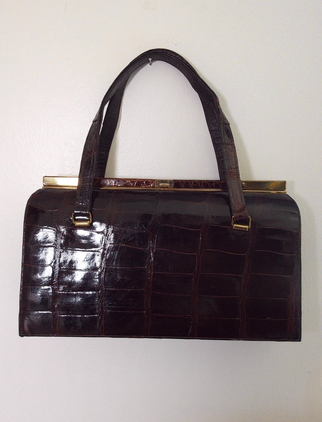 Pre Owned Black/Brown Crocodile-Embossed Leather Frame Handbag | Gold Kiss-Lock Clasp | Italy Top Handle Bag (Vintage 1970s–80s)