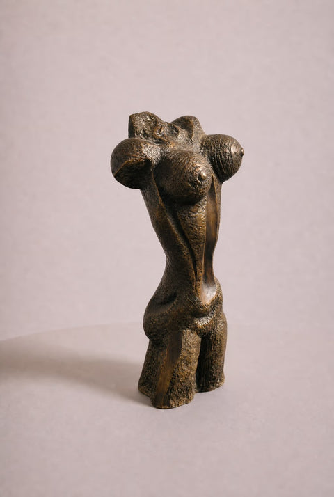 Vintage Brutalist Bronze Female Sculpture – Modernist Figurative Art Statue
