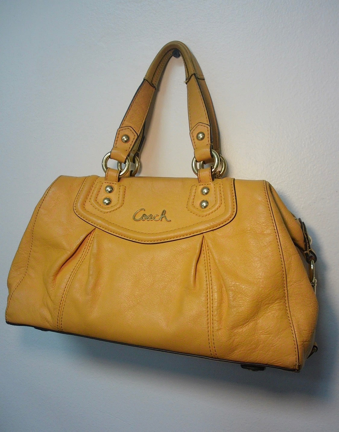 Pre Owned Coach Yellow Leather Satchel | Gold Hardware Pleated Shoulder Bag | Soft Slouch Vintage Handbag