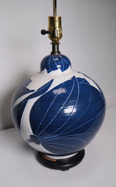Vintage Blue/White Floral Lamp