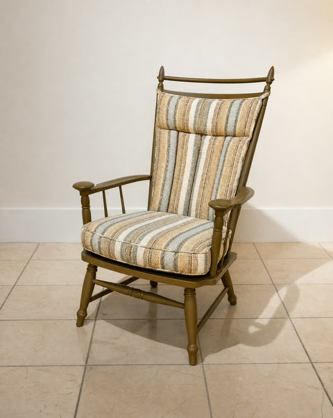 Vintage 1970s Windsor Neutral Painted Chair