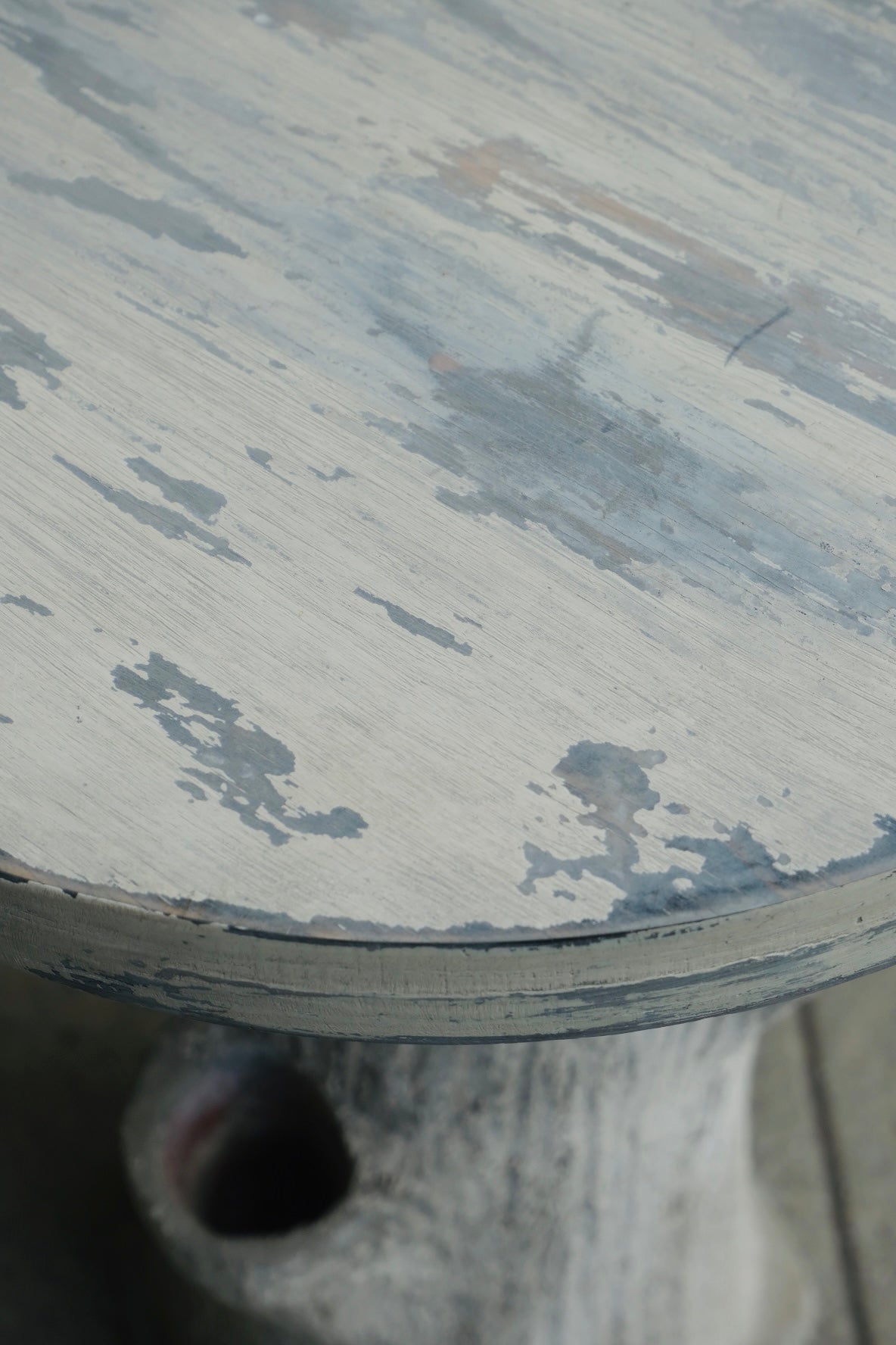 Faux Bois Tree Stump Side Table (Vintage)