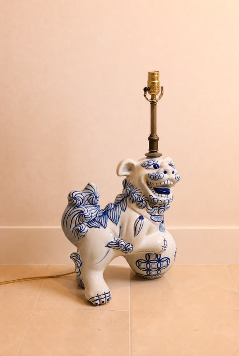 Blue and White Foo Dog Ceramic Table Lamp