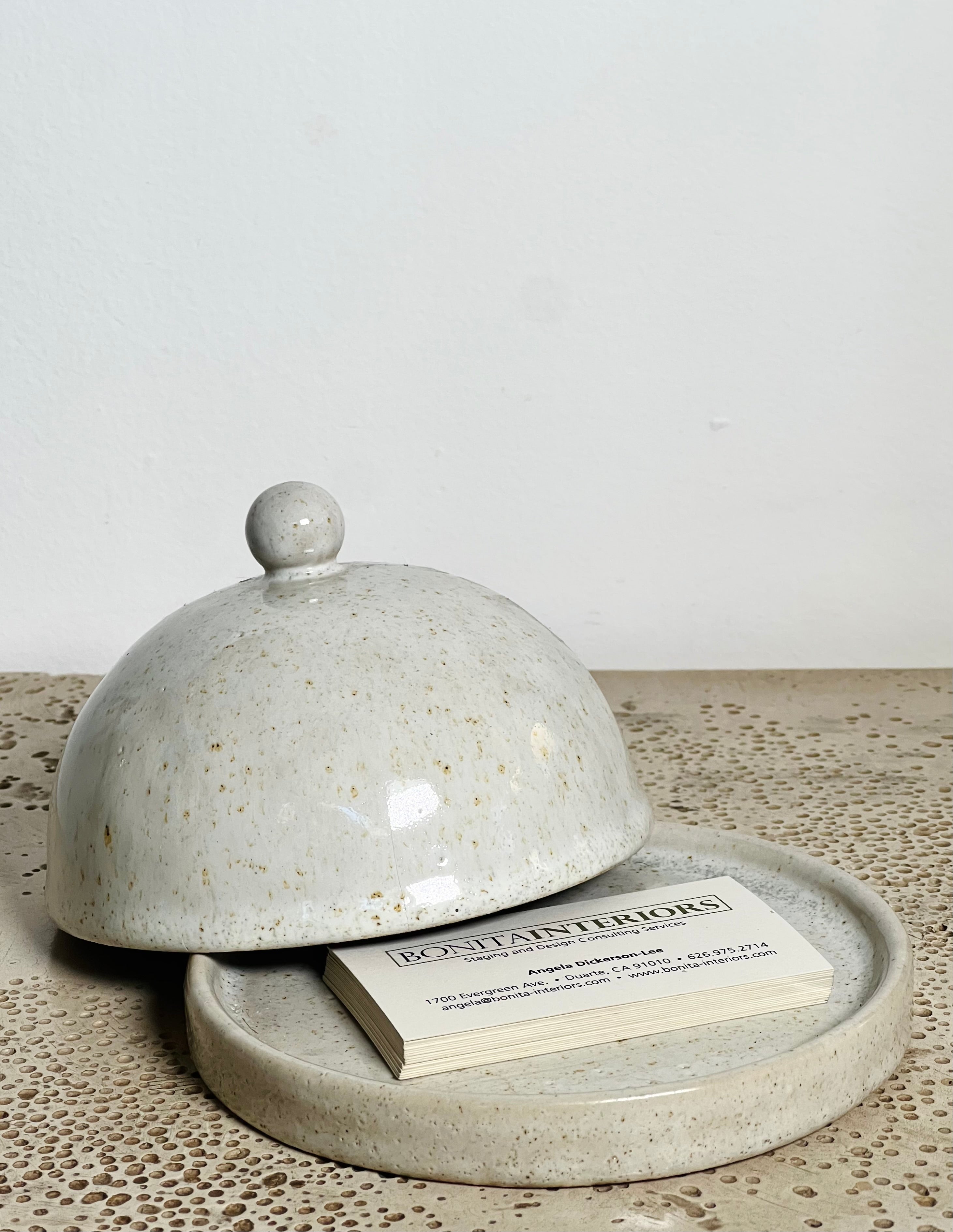 Clay Cream Stoneware Cloche (Vintage)