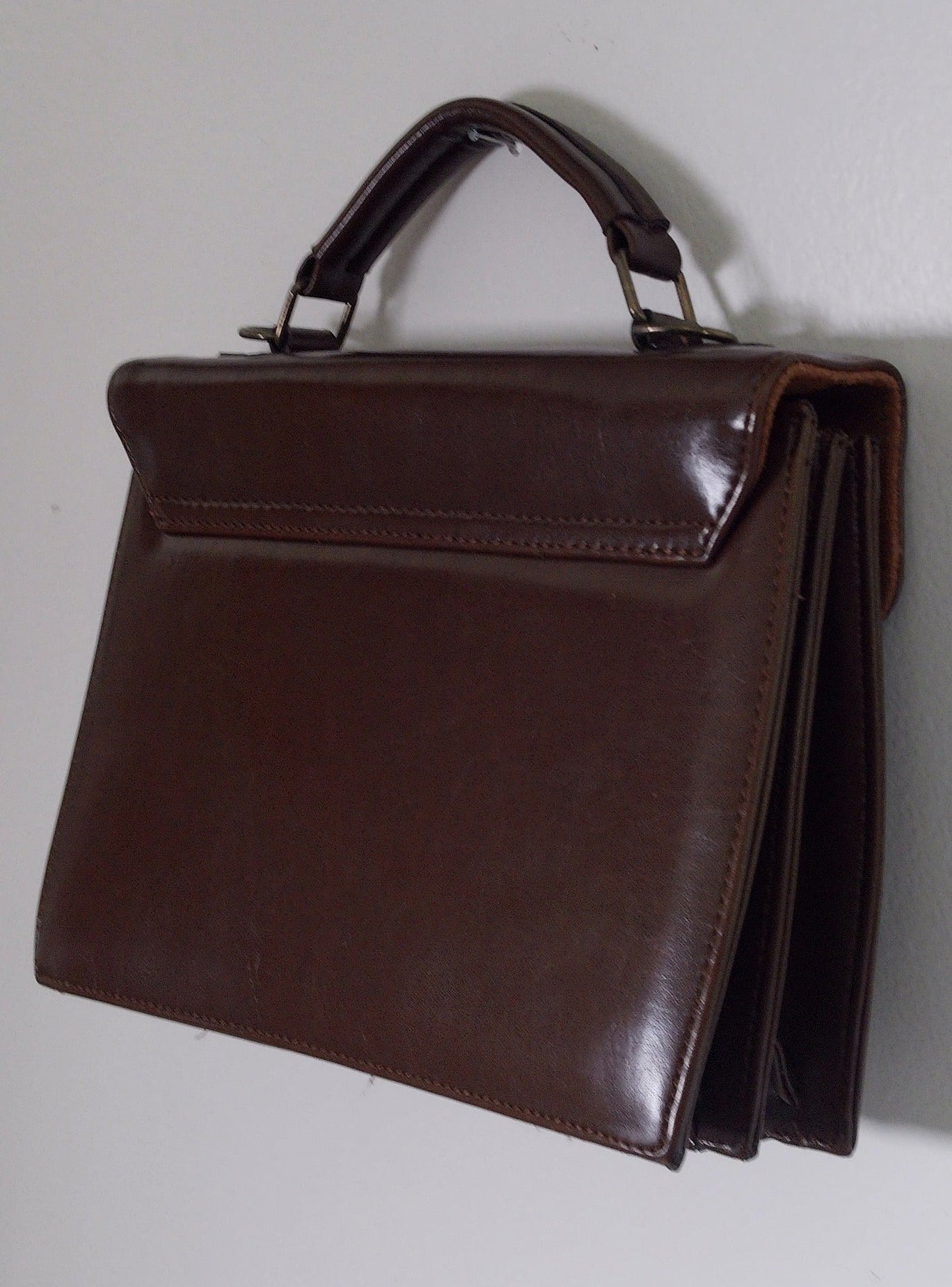 Pre Owned Polo Ralph Lauren Brown Leather Top Handle Bag | Polo Player Embossed Medallion | Gold Arc Clasp