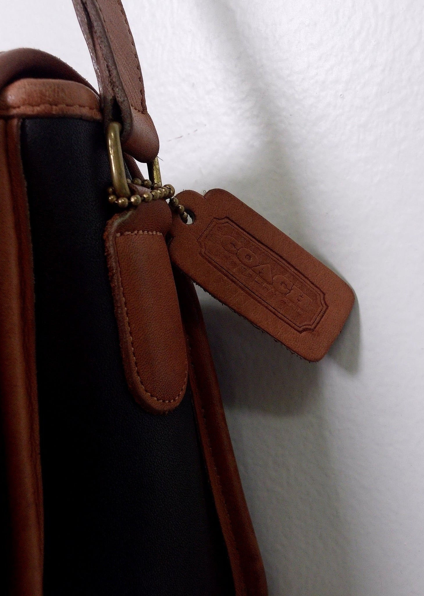 Pre Owned Coach Companion Flap Crossbody Bag | Green & Tan Two-Tone Leather | Made in USA | No. 0056-088 (Vintage)