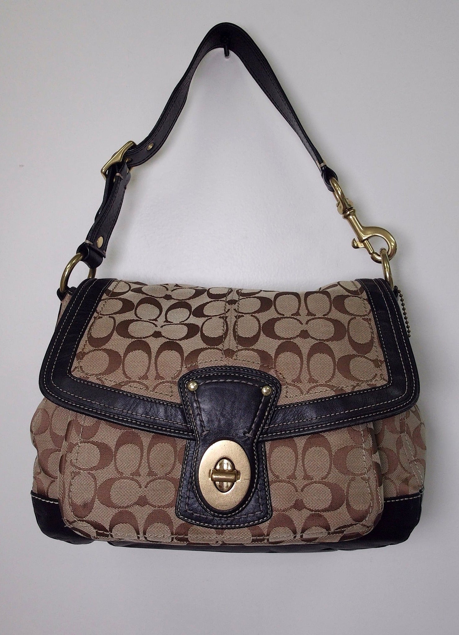 Pre Owned Coach Soho Flap Shoulder Bag | Khaki Brown Signature C Canvas | Dark Brown Leather Trim (Vintage Y2K)
