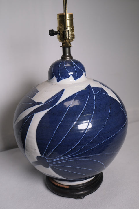 Vintage Blue/White Floral Lamp