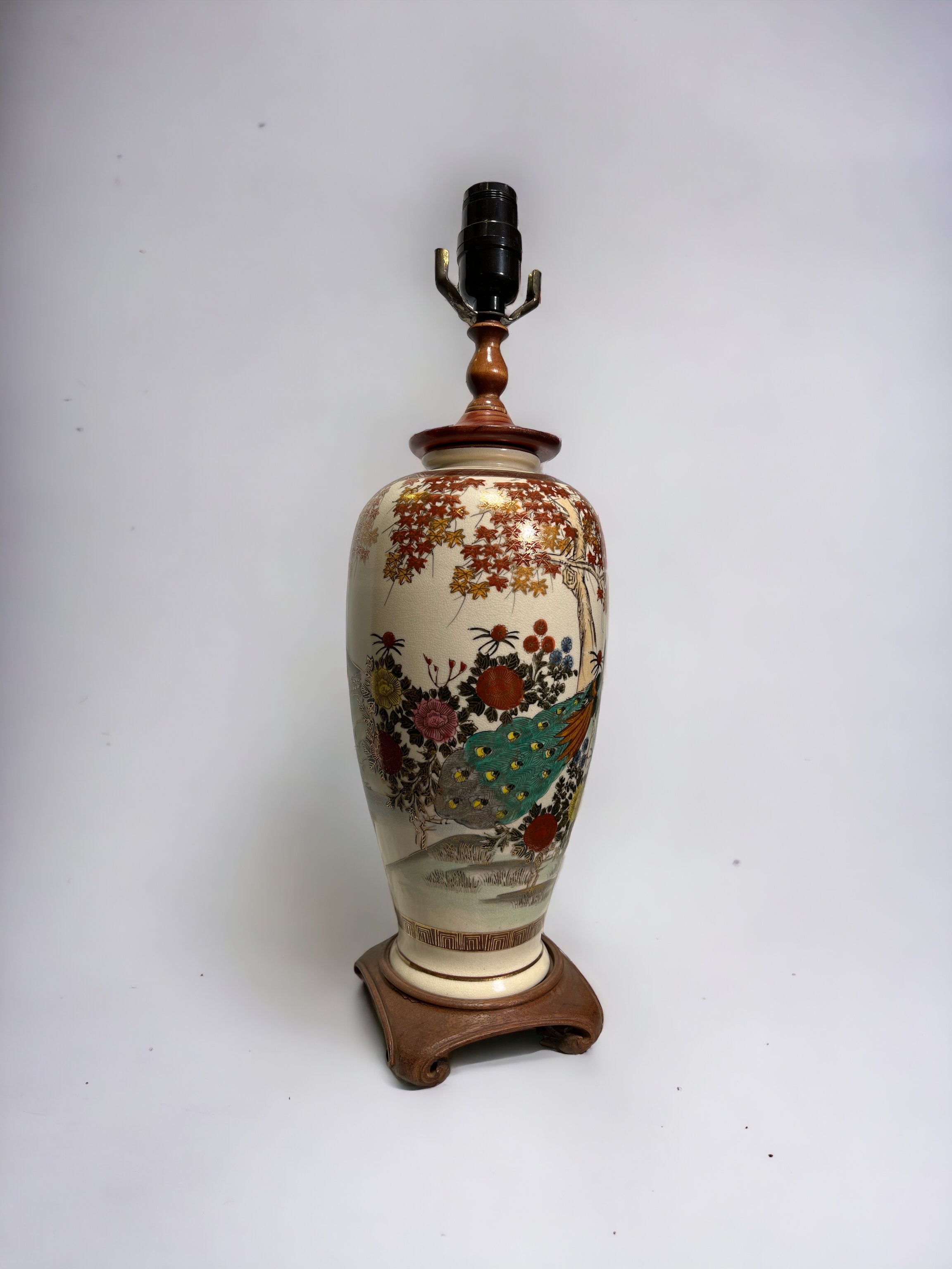 Peacock Asian Lamp