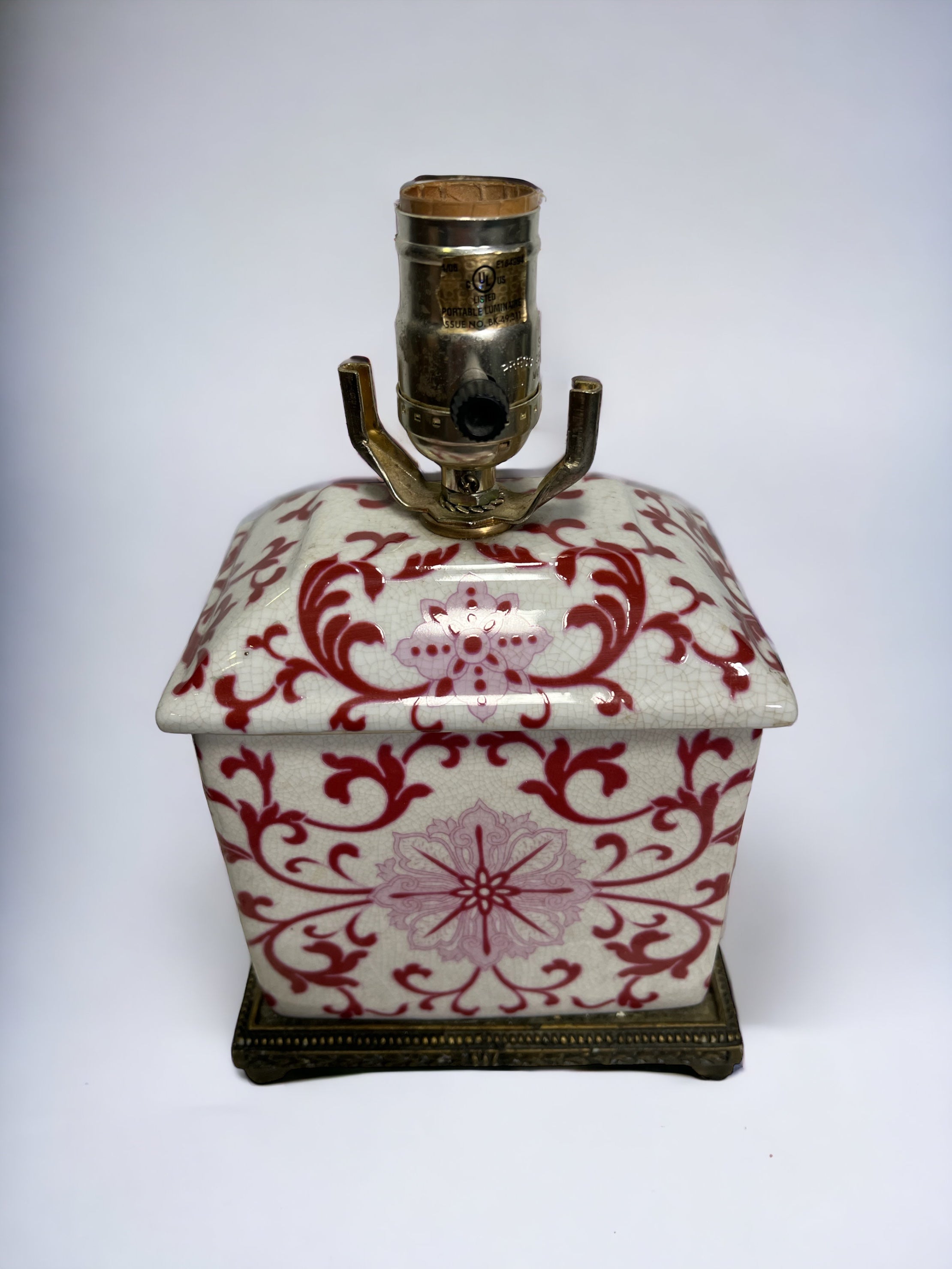 Red Ginger Jar Lamp