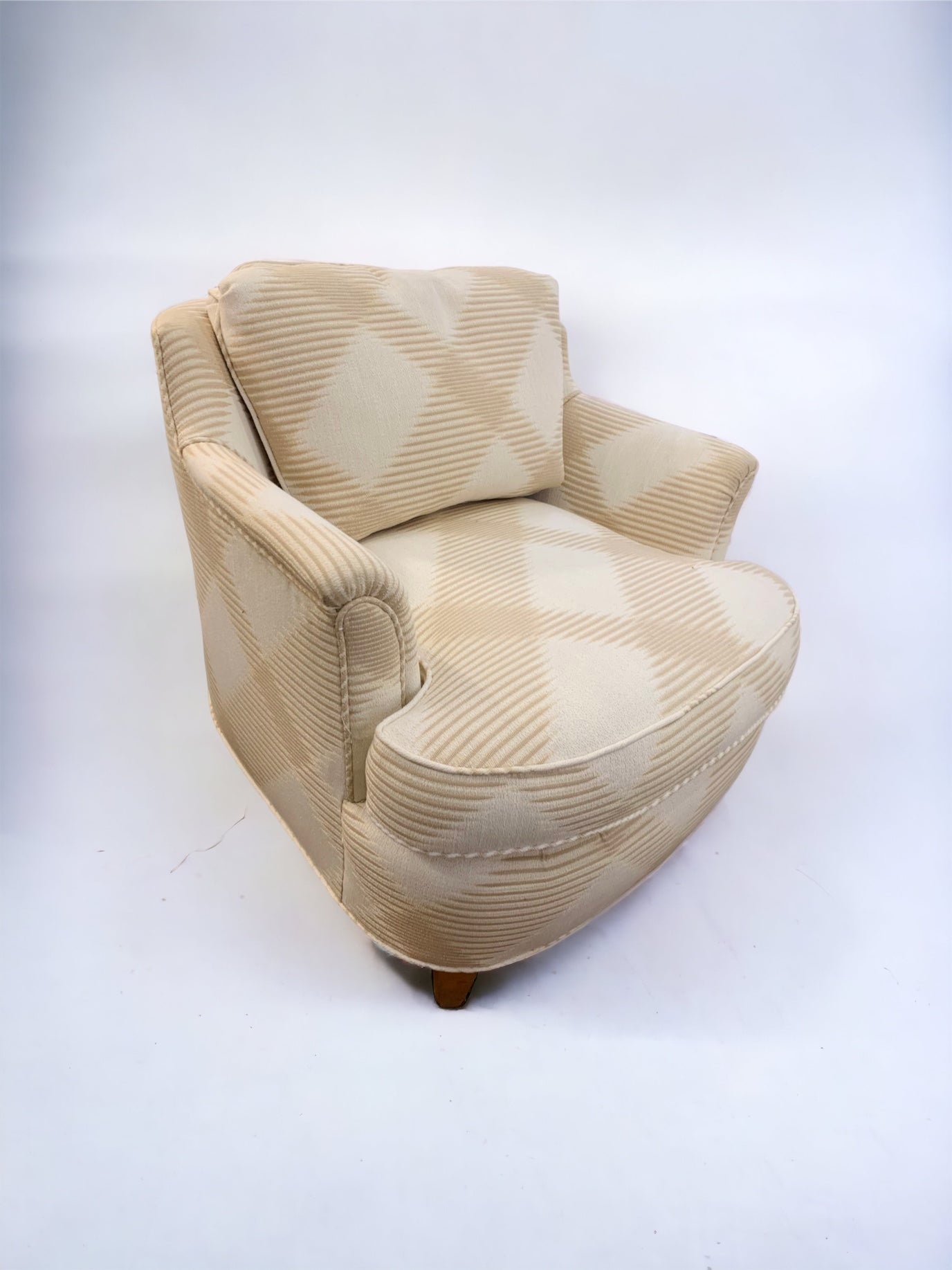 Cream Ivory Plaid 1940s Club Chairs (pair)