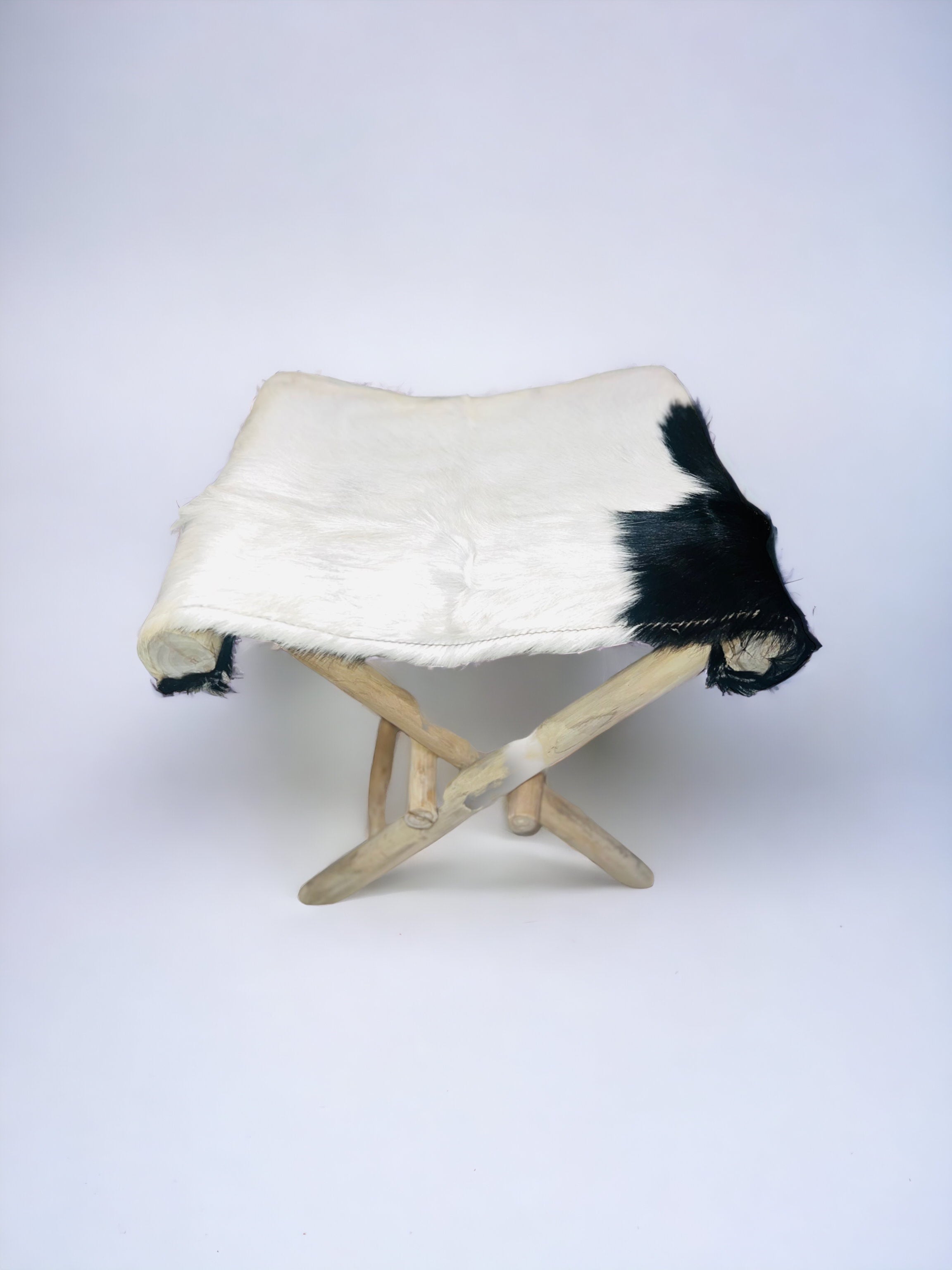 Cowhide Bench (Black Version)